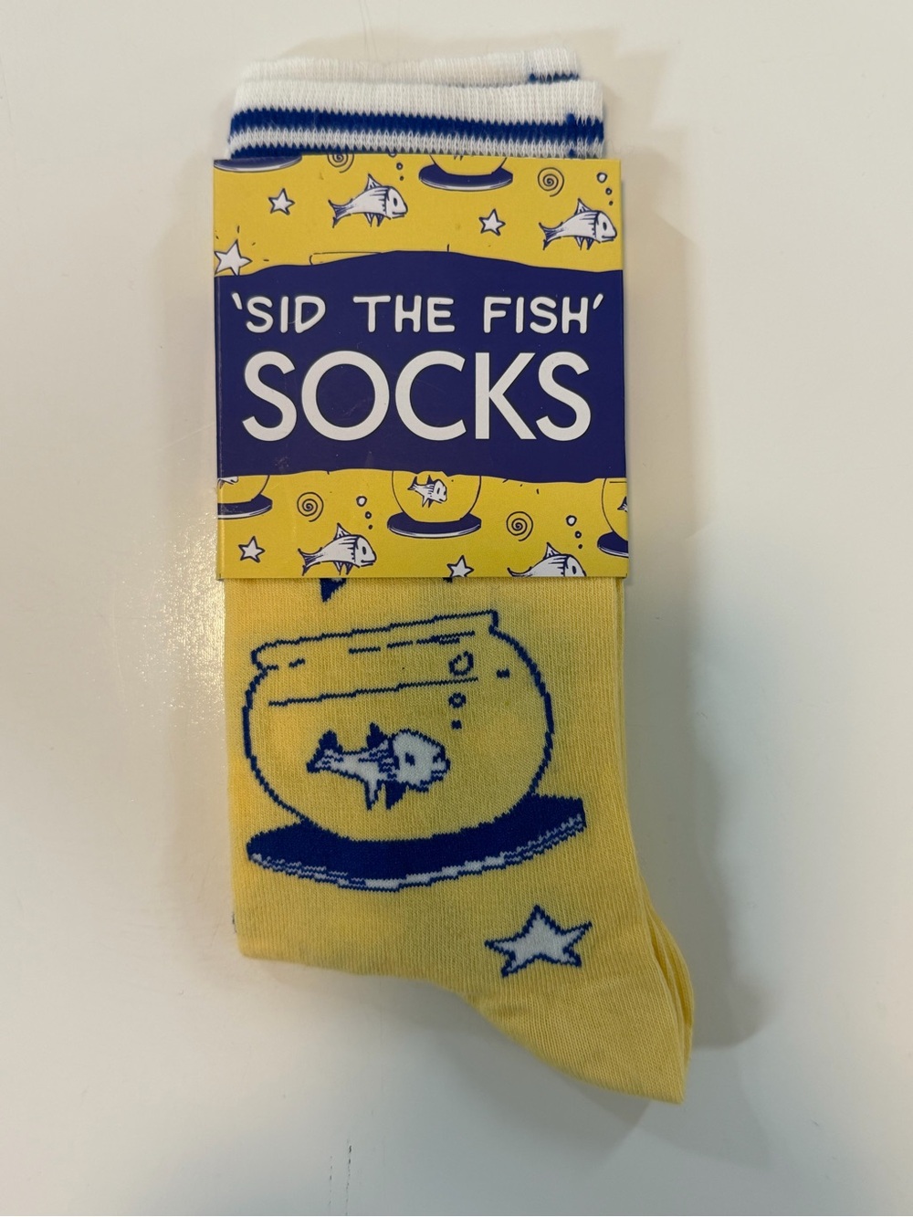 NWT Mutts “Sid the Fish” Yellow Fishbowl Socks